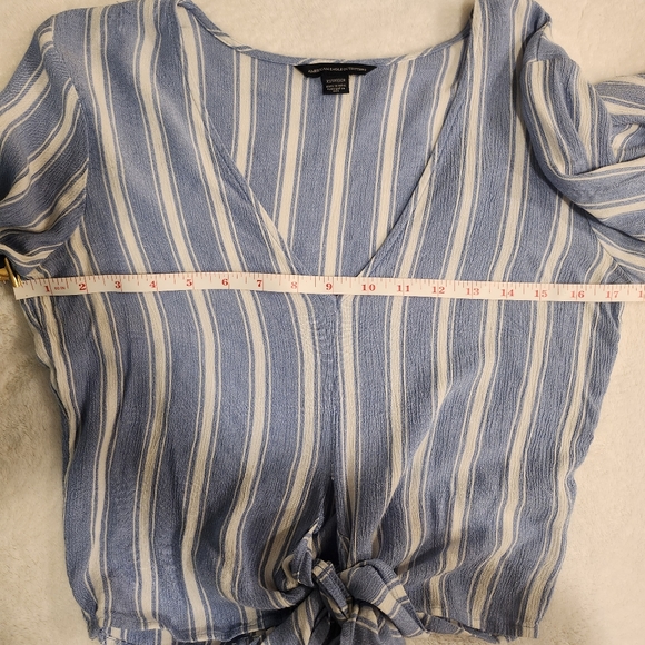 AMERICAN EAGLE OUTFITTERS Striped Blue and White Longsleeve Blouse Size XS - Picture 8 of 8